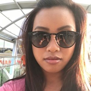 Meet your Posher, Liew